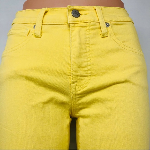 Lucky Brand Yellow Ava Mid Rise Crop - Picture 3 of 16